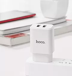 Сетевое зарядное устройство Hoco C62A Victoria 2.1a 2USB-A ports home charger white - миниатюра 4
