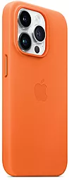 Чехол Apple Leather Case with MagSafe for iPhone 14 Pro Orange - миниатюра 2