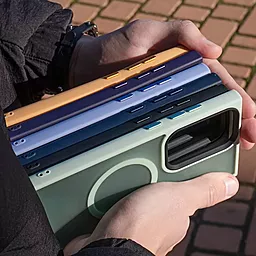 Чехол Wave Matte Insane Case with MagSafe для Samsung Galaxy S23 Ultra Black - миниатюра 6