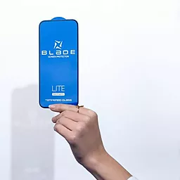 Защитное стекло Blade Lite Series Full Glue для Apple iPhone 14 Pro Black (без упаковки) - миниатюра 2