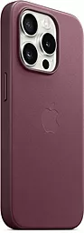 Чехол Apple FineWoven Case with MagSafe для Apple iPhone 15 Pro Mulberry - миниатюра 2