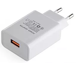 Сетевое зарядное устройство с быстрой зарядкой Vinga Quick Wall Charger 18w QC3.0 home charger white (VWCQAW) - миниатюра 3