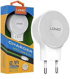 Сетевое зарядное устройство LDNio Home Charger 2.1A + micro USB White (A2269) - миниатюра 2
