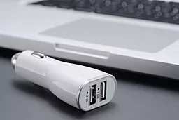 Автомобільний зарядний пристрій Miracase Dual USB car charger (2.1A) White - мініатюра 5