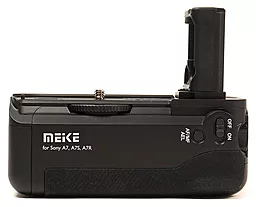 Батарейный блок Sony Alpha A7 Meike - миниатюра 4
