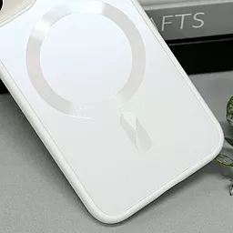 Чехол Epik TPU+Glass Sapphire Midnight with MagSafe для Apple iPhone 12 White - миниатюра 3
