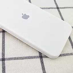 Чехол Silicone Case Full Camera Square для Apple iPhone 11 Pro White - миниатюра 3 Чехол Silicone Case Full Camera Square для Apple iPhone 11 Pro White - миниатюра 3