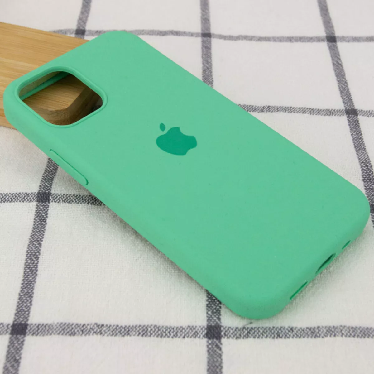 Чехол Silicone Case Full для Apple iPhone 16 Pro Spearmint - фото 2