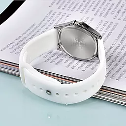 Ремешок для часов COTEetCI  W42 Silicone Band для Samsung Gear S3 20mm White (WH5273-WH-20) - миниатюра 4