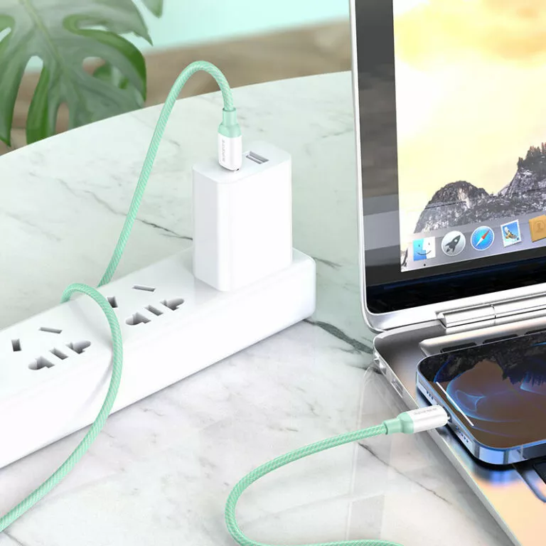Кабель Borofone BX68 USB Type-C - Lightning 20w 3a 2м PD сable Green - фото 4
