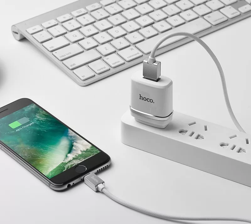 Кабель Hoco U49 Refined Steel USB-A - Lightning 12w 2.4a 1.2м cable White - фото 2