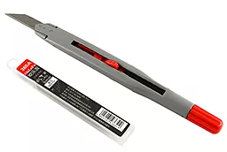 Канцелярский нож AxTools 3659 с металлической рукояткой и лезвиями