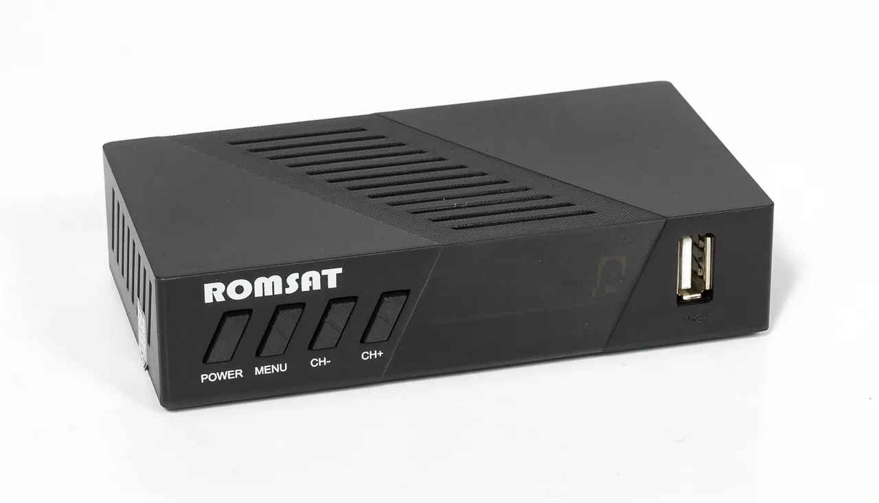 Цифровой тюнер Т2 Romsat T8008HD - фото 2