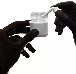 Навушники Apple AirPods (MMEF2) - мініатюра 6