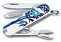 Мультитул Victorinox Classic LE 2017 The Giant Panda (0.6223.L1708) - фото Мультитул Victorinox Classic LE 2017 The Giant Panda (0.6223.L1708)