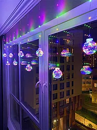 Гирлянда Luca Lighting занавес штора Шары с наполнением Дед Мороз, 3.0м, 10 шаров Мультицвет