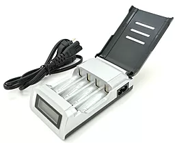 Зарядний пристрій для акумуляторів NI-MH / NI-CD Raymax RM117 4 x AA / AAA з LED індикацією