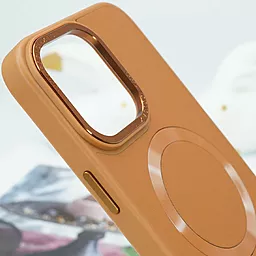 Чехол Epik Bonbon Leather Metal Style with MagSafe для Apple iPhone 13 Pro Max Brown - миниатюра 3