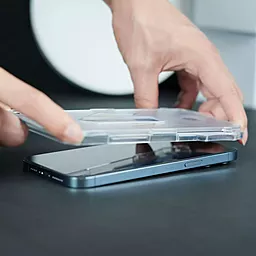 Защитное стекло Powermax Master Shield для Apple iPhone 14 Pro - миниатюра 5