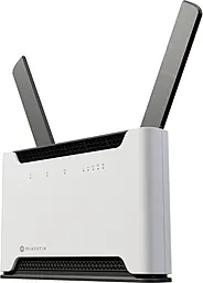 Маршрутизатор (Роутер) Mikrotik Chateau Pro ax (H53UiG-5HaxQ2HaxQ) - фото Маршрутизатор (Роутер) Mikrotik Chateau Pro ax (H53UiG-5HaxQ2HaxQ)