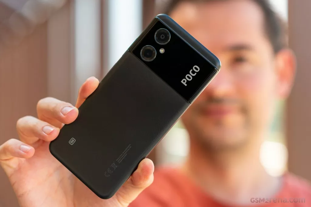 Смартфон Poco M4 5G Power Black - фото 4