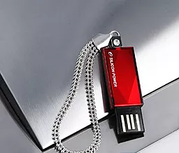 Флешка Silicon Power Touch 810 4Gb (SP004GBUF2810V1R) Red - фото Флешка Silicon Power Touch 810 4Gb (SP004GBUF2810V1R) Red