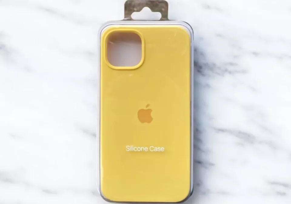Чохол Silicone Case Full для Apple iPhone 12 Pro Max Yellow - фото 2
