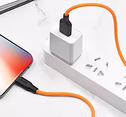Кабель Hoco X21 Plus Silicone USB-A - Lightning 12w 2.4a 1м cable Black/Orange - миниатюра 3 Кабель Hoco X21 Plus Silicone USB-A - Lightning 12w 2.4a 1м cable Black/Orange - миниатюра 3