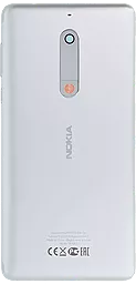 Задняя крышка корпуса Nokia 5 Dual Sim TA-1053 Silver - фото Задняя крышка корпуса Nokia 5 Dual Sim TA-1053 Silver