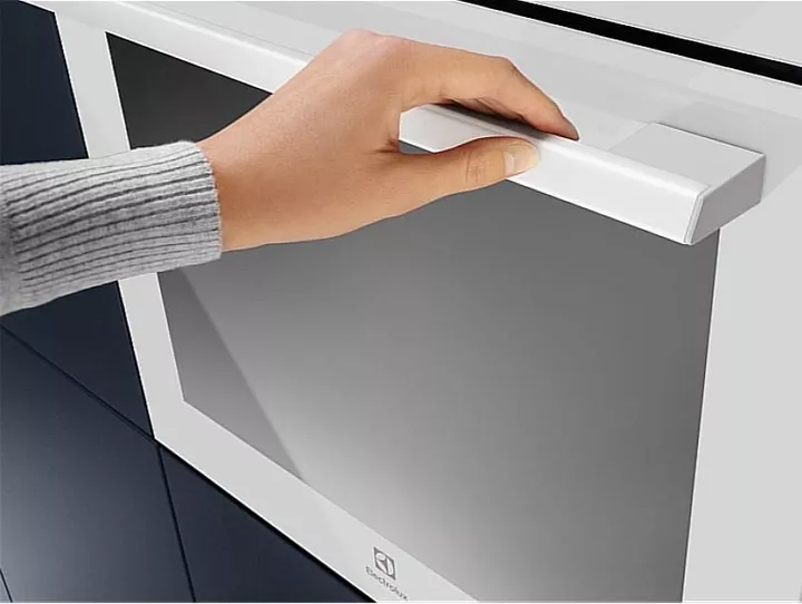 Духовой шкаф электрический Electrolux EOD6C77WV - фото 5