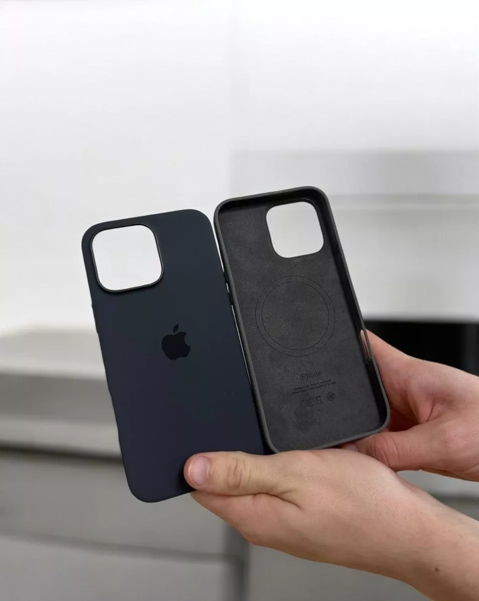Чехол Silicone Case Full with MagSafe для Apple iPhone 16 Plus Black - фото 3