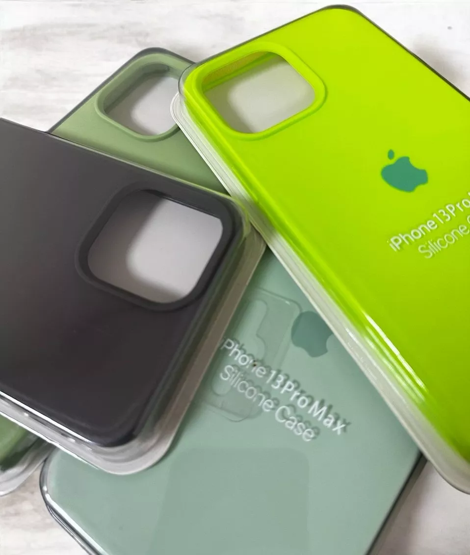 Чехол Silicone Case Full для Apple iPhone 11 Pro Max Fluorescent green - фото 3