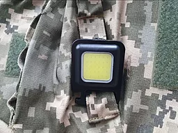 Фонарик-брелок аккумуляторный с карабином NICHOSI Portable Mini Flashlight LED - миниатюра 6 Фонарик-брелок аккумуляторный с карабином NICHOSI Portable Mini Flashlight LED - миниатюра 6