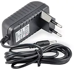 Зарядное устройство для планшетов AksPower 5v 3a (2.5 x 0.7mm) black