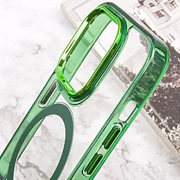 Чехол Epik Iris with MagSafe для Apple iPhone 13 Pro Green - миниатюра 7 Чехол Epik Iris with MagSafe для Apple iPhone 13 Pro Green - миниатюра 7