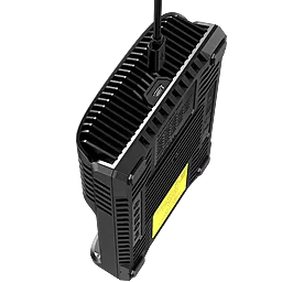 Зарядное устройство Nitecore UMS4 (4 канала) - миниатюра 3 Зарядное устройство Nitecore UMS4 (4 канала) - миниатюра 3