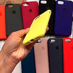 Чехол Silicone Case Full для Apple iPhone 7, iPhone 8 Army Green - миниатюра 2 Чехол Silicone Case Full для Apple iPhone 7, iPhone 8 Army Green - миниатюра 2