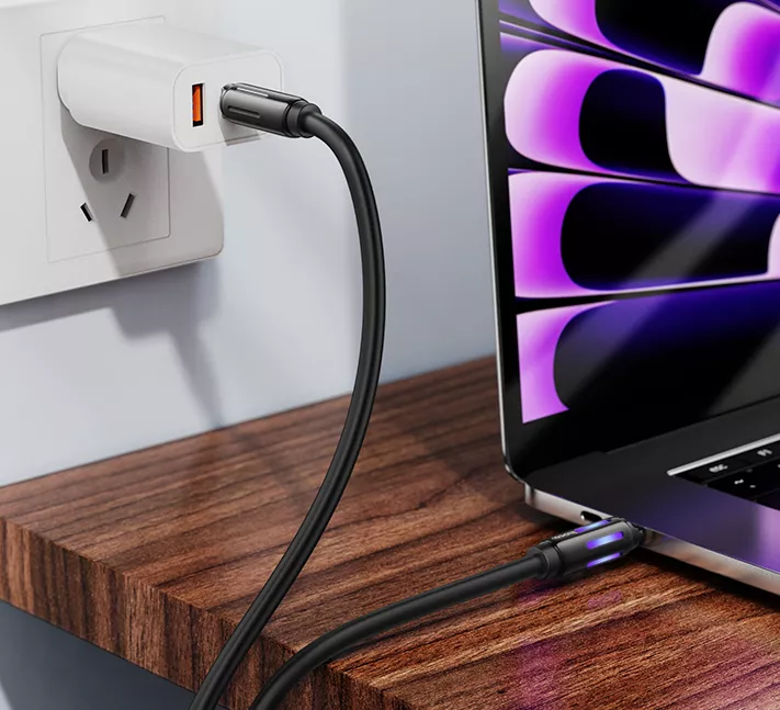 Кабель Hoco U136 USB Type-C - Type-C 60w 3a 1.2м PD cable Black - фото 4