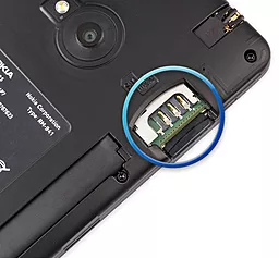 Замена слота Sim-карты Nokia 800 Lumia
