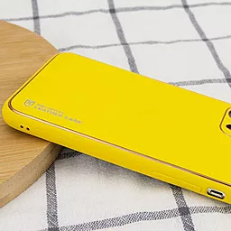 Чохол Epik Xshield для Apple iPhone 13 Pro Yellow - мініатюра 3 Чохол Epik Xshield для Apple iPhone 13 Pro Yellow - мініатюра 3