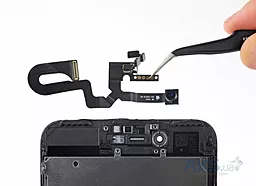 Замена фронтальной камеры Apple iPhone 4, 4S
