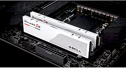Оперативная память G.Skill 32 GB (2x16GB) DDR5 5600 MHz Ripjaws S5 White (F5-5600J4040C16GX2-RS5W) - миниатюра 4