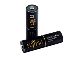 Акумулятор Fujitsu AA (R6) 2450mAh 4шт (HR-3UTHC)