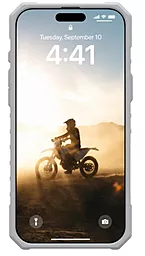 Чехол UAG HC Transparent MagSafe для Apple iPhone 15 - миниатюра 2 Чехол UAG HC Transparent MagSafe для Apple iPhone 15 - миниатюра 2