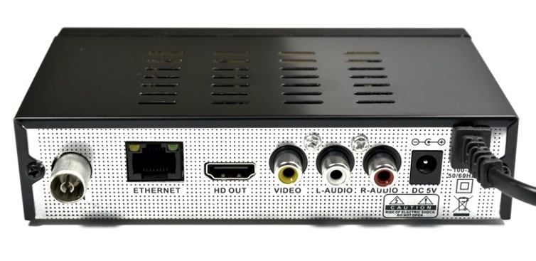 Таким образом, на задней панели тюнера Т2 World Vision T62A LAN собраны все необходимые для подключения к телевизору и сопутствующим устройствам разъемы.