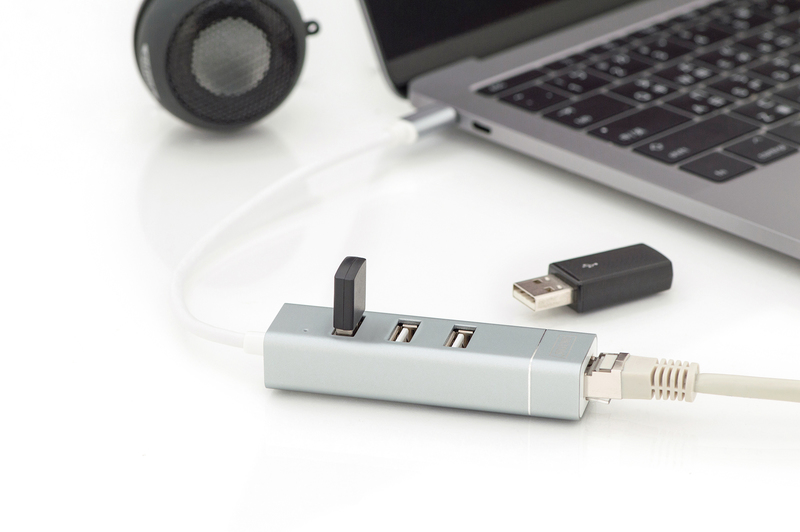 Концентратор USB со встроенным сетевым разъемом Digitus USB Type-C, 3xUSB+Fast Ethernet Silver (DA-70253) / изоборажение №2